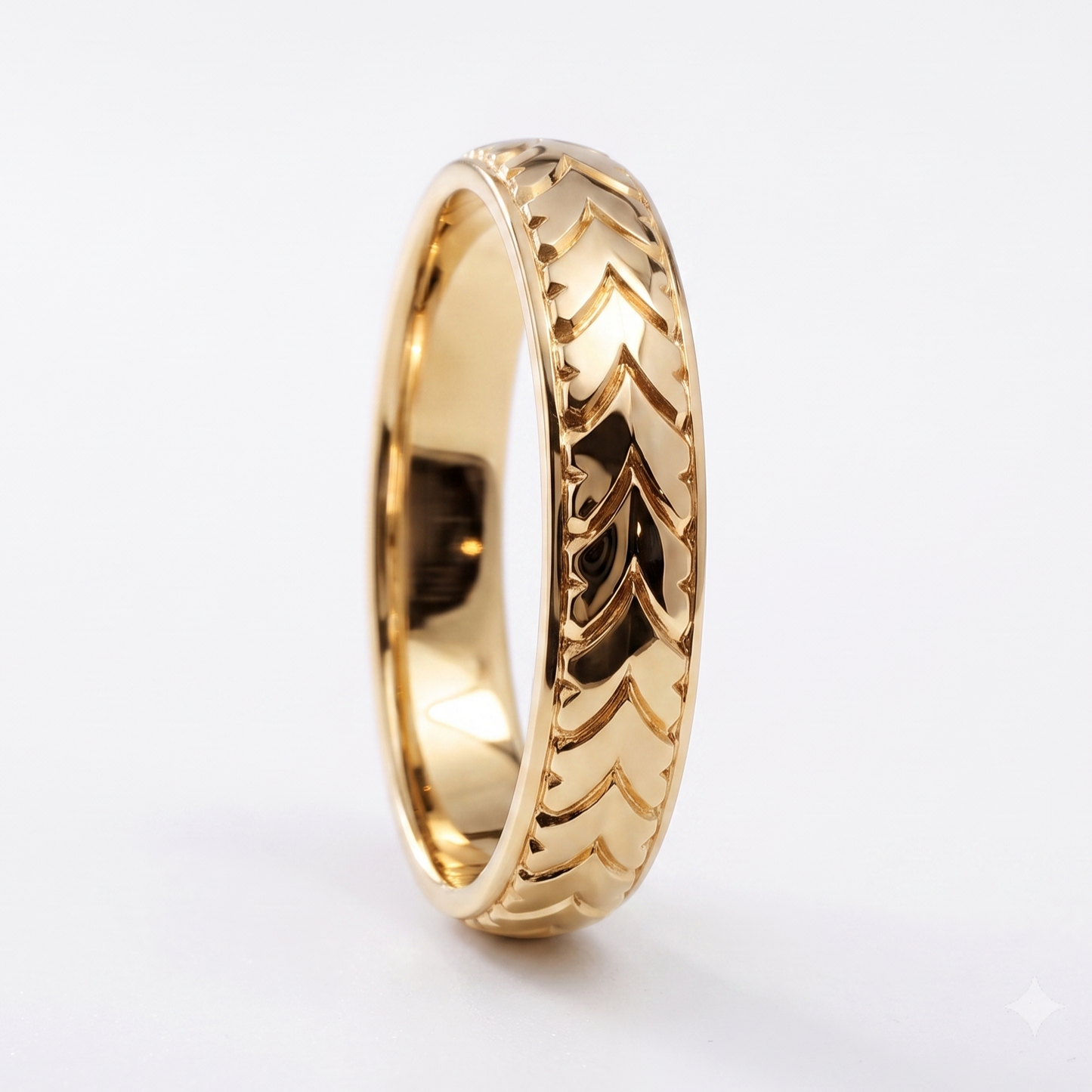 LAUREL | Men's Hand-Cut Wedding Band | 14K Gold