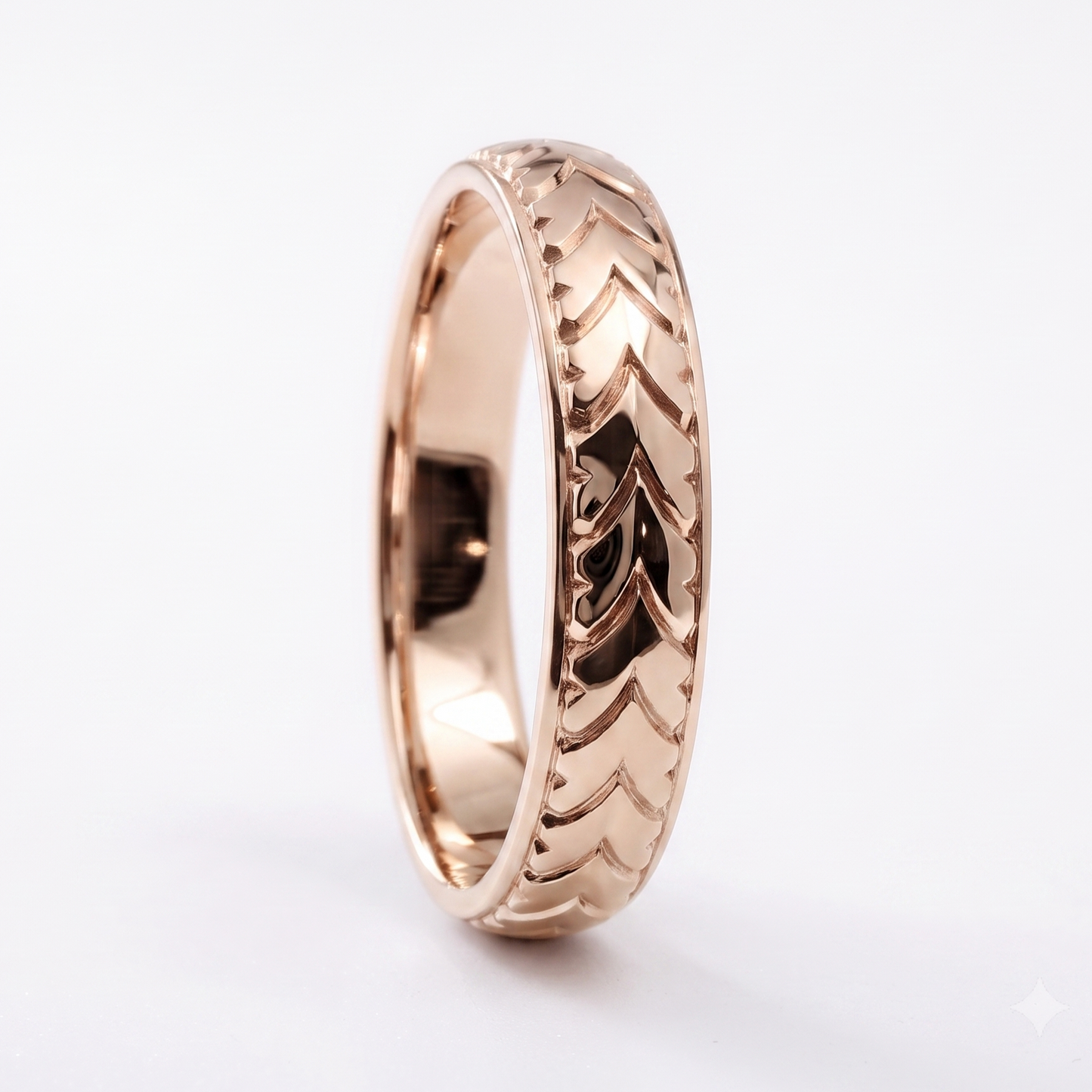 LAUREL | Men's Hand-Cut Wedding Band | 14K Gold