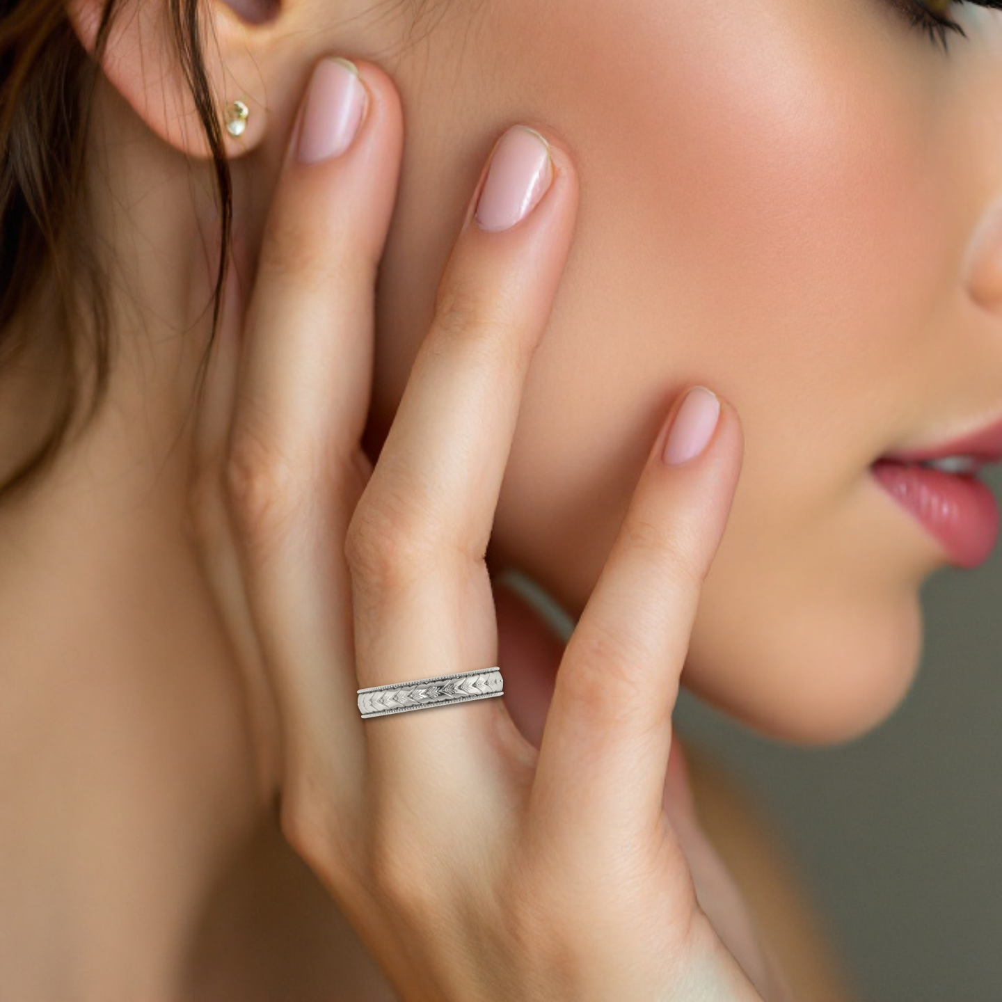 VINTAGE | 14K Wheat Hand-Carved Wedding Band