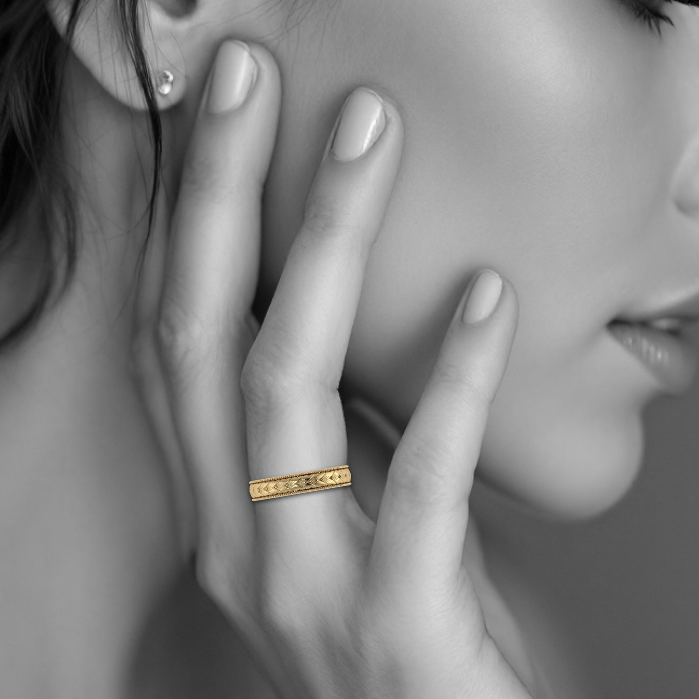 VINTAGE | 14K Wheat Hand-Carved Wedding Band
